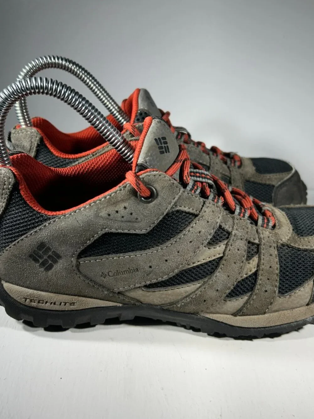 Columbia Youth Kids Boys Waterproof Hiking Camping Shoes Size 3 Brown Sneakers